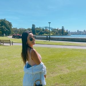 Meet your Posher, Lauren